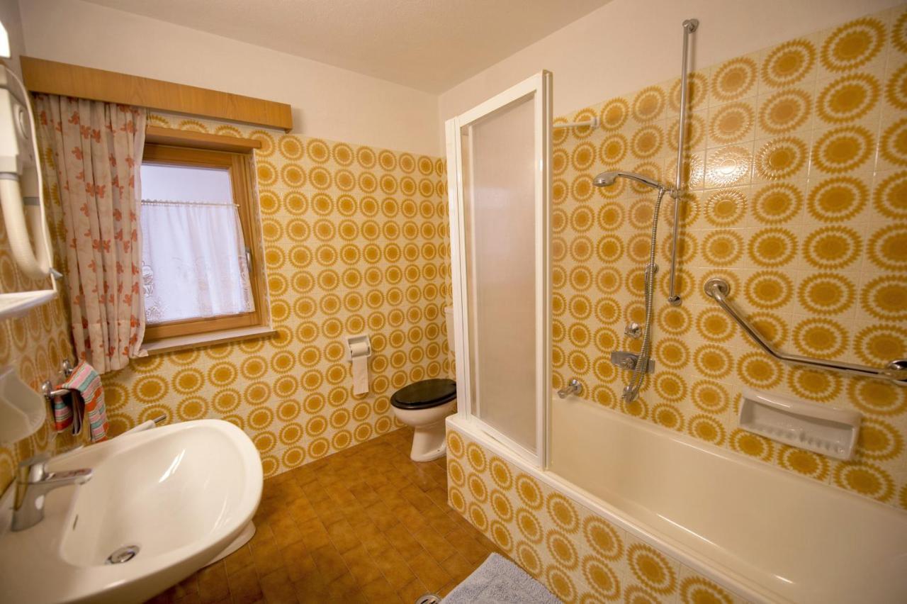 Apartment Soval Ortisei Bagian luar foto