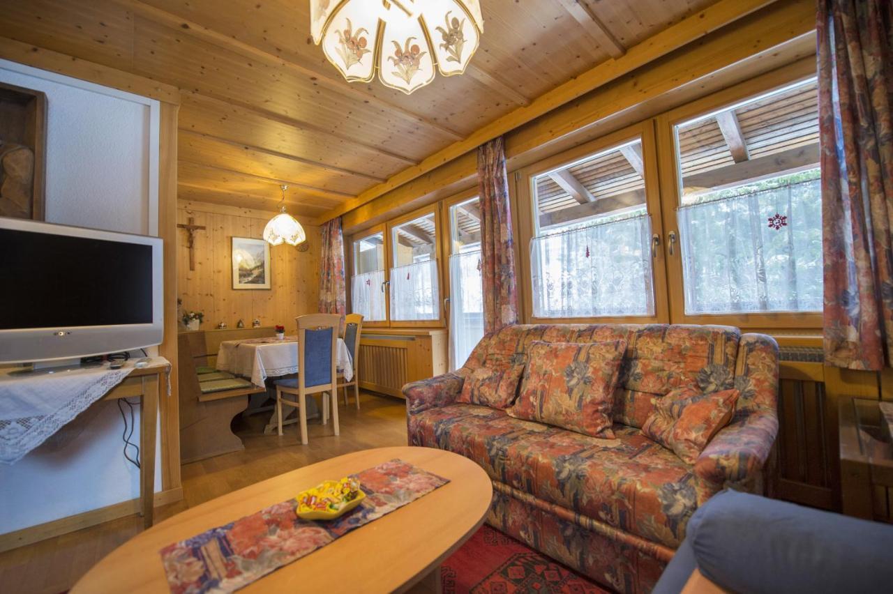 Apartment Soval Ortisei Bagian luar foto